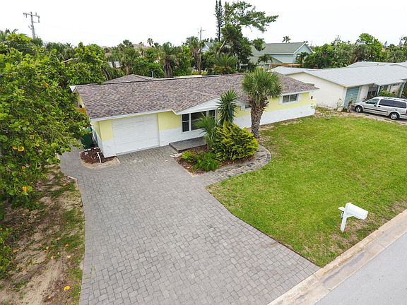 2nd image of 601 Verbenia Dr