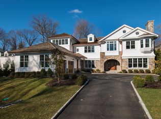 252 Overlook Dr, Greenwich, CT 06830