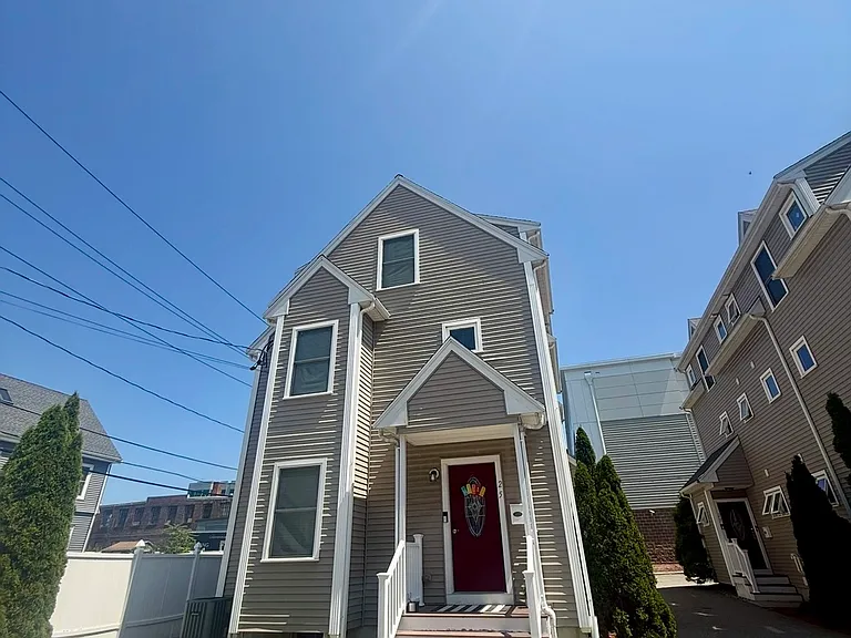 27 Antwerp St #2 — Photo 21