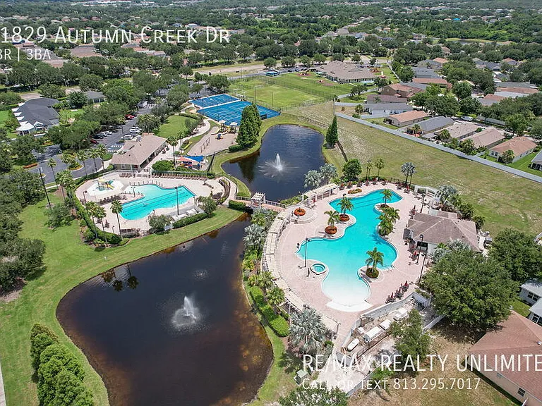 11829 Autumn Creek Dr — Photo 50