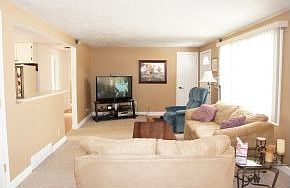 4th image of 1357 Ponderosa Ave