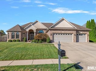 1609 Cressa Ct, Springfield, IL 62704