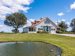 621 SW Timberlake Rd, Dunnellon, FL 34431