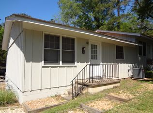 432 S Greensboro St #B, Carrboro, NC 27510