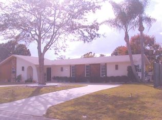 205 Algiers Dr, Venice, FL 34293