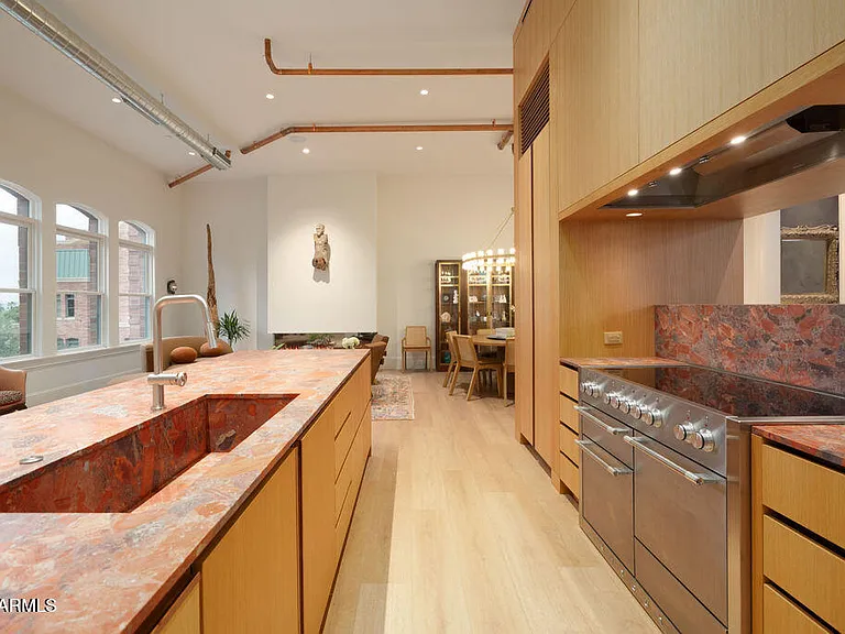50 W Palm Ln — Photo 3