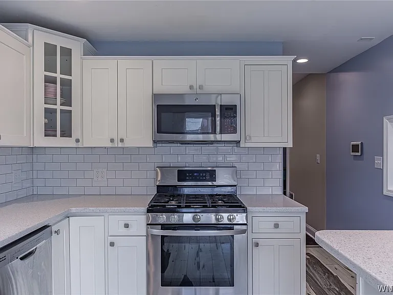 298 Cumberland Ave — Photo 12