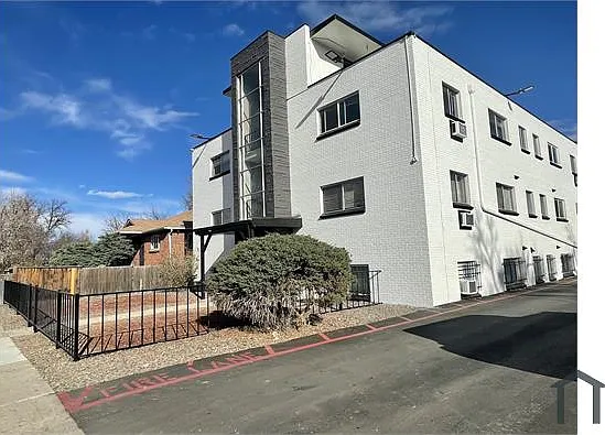 1650 Boston St #203 — Photo 13