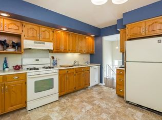 51 Andrew Ave, Oakland, NJ 07436