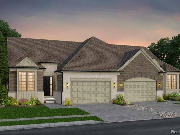 706 W Spaniel Dr, Ann Arbor, MI 48108