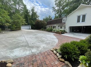 16405 Macgregor Ln, Charlotte, NC 28278