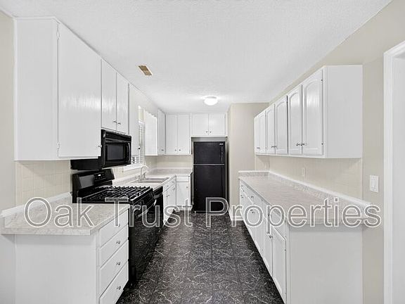 3rd image of 10 Newark Ave