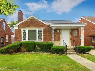 18295 Hubbell St, Detroit, MI 48235