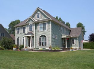 15 Autumn Dr, Plattsburgh, NY 12901