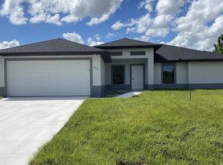 1858-1858 Maiden St, Lehigh Acres, FL 33972