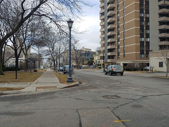 5th image of 400 Groveland Ave APT 1013