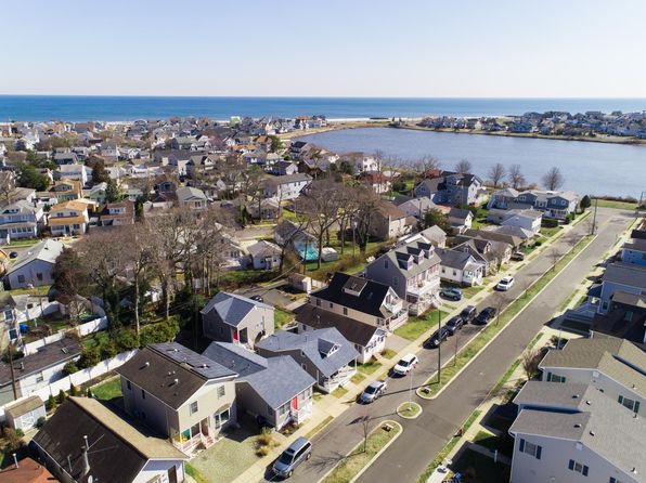 1820 Parkway #2, Lake Como, NJ 07719