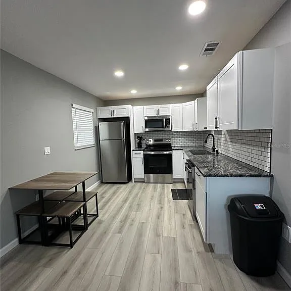 460 Base Ave E #129 — Photo 2