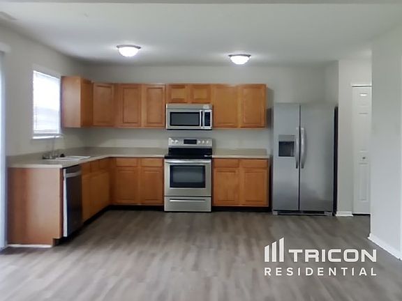 5th image of 7713 Brandenburg Way