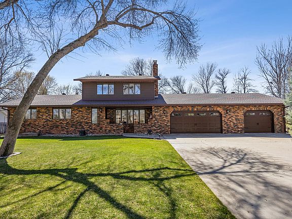 5th image of 6819 Sunnyside Dr