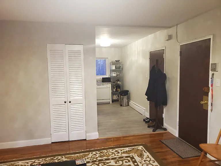 63 Selkirk Rd #8 — Photo 24