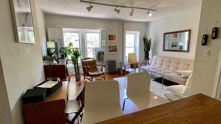 Rented by Evans Real Estate | media 2