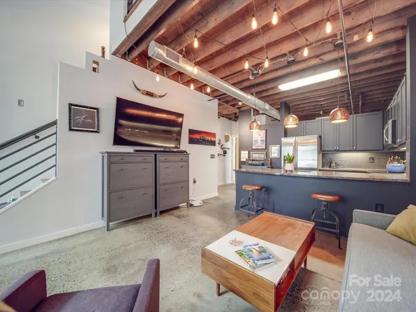 840 Academy St, Charlotte, NC 28205