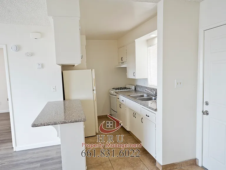 1000 Princeton Ave #1000 — Photo 10