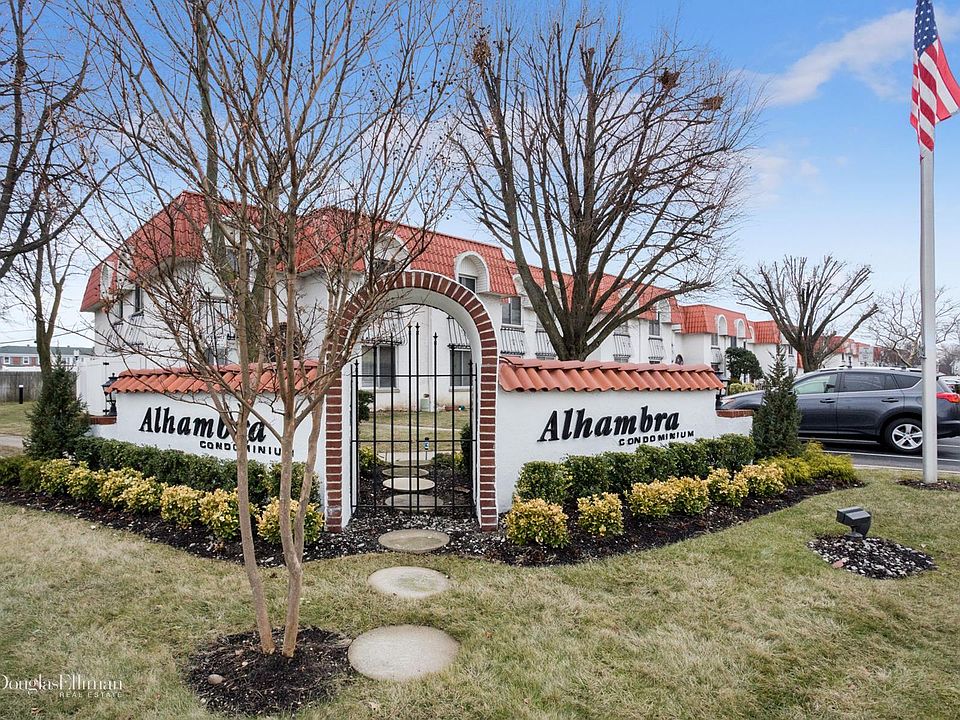 1st image of 89 Alhambra Dr