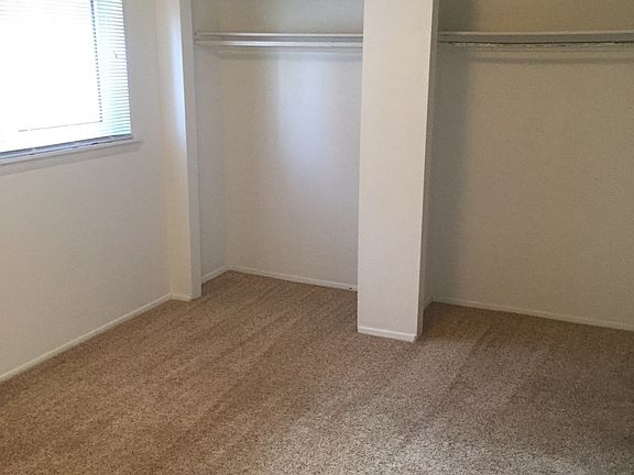 5th image of 1415 Gibbon St #14