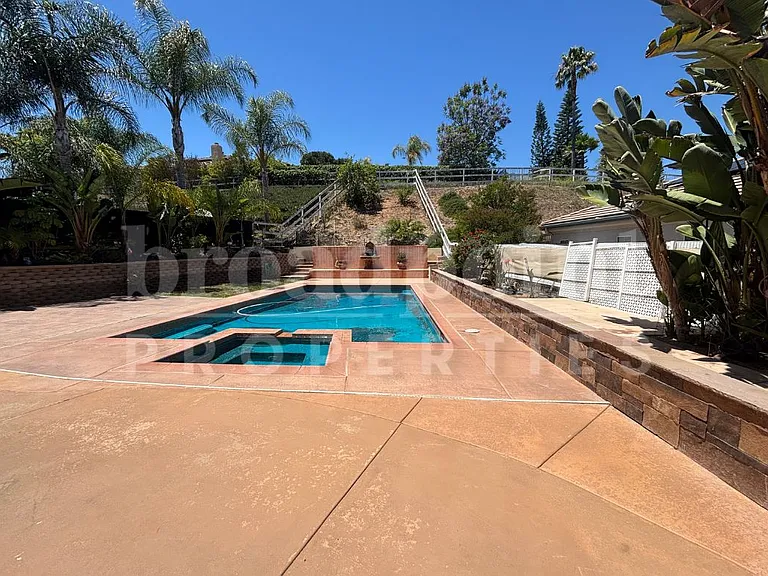 637 Oak Glade Dr — Photo 21