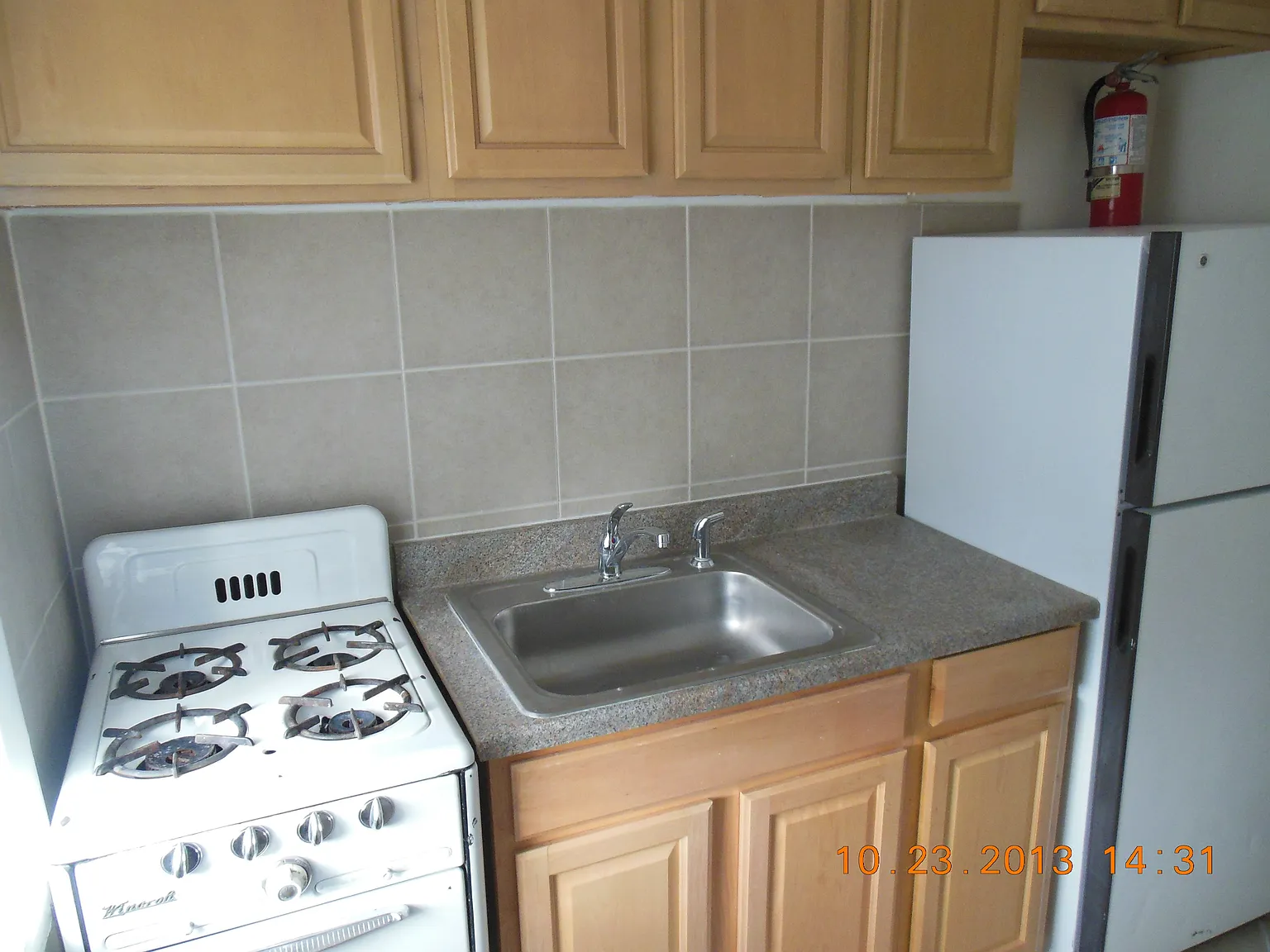 819 51st St SE APT 4 photo 1