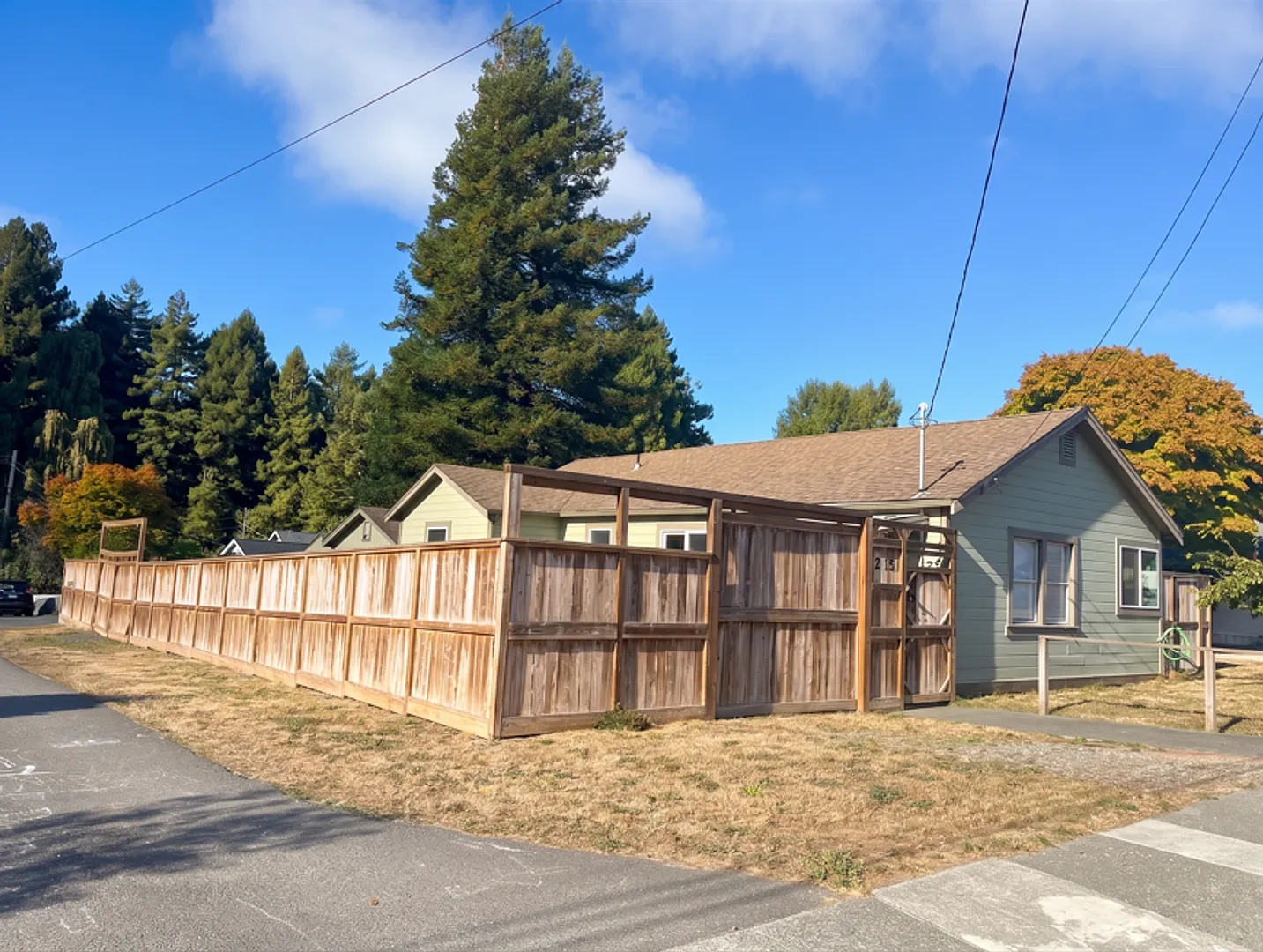 3/1 Pet Friendly Cutten Home With Large Fenced Yard, Garage & Additional Storage Shed! — Photo 2