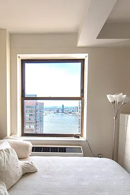 Rented by New York Residence | media 15