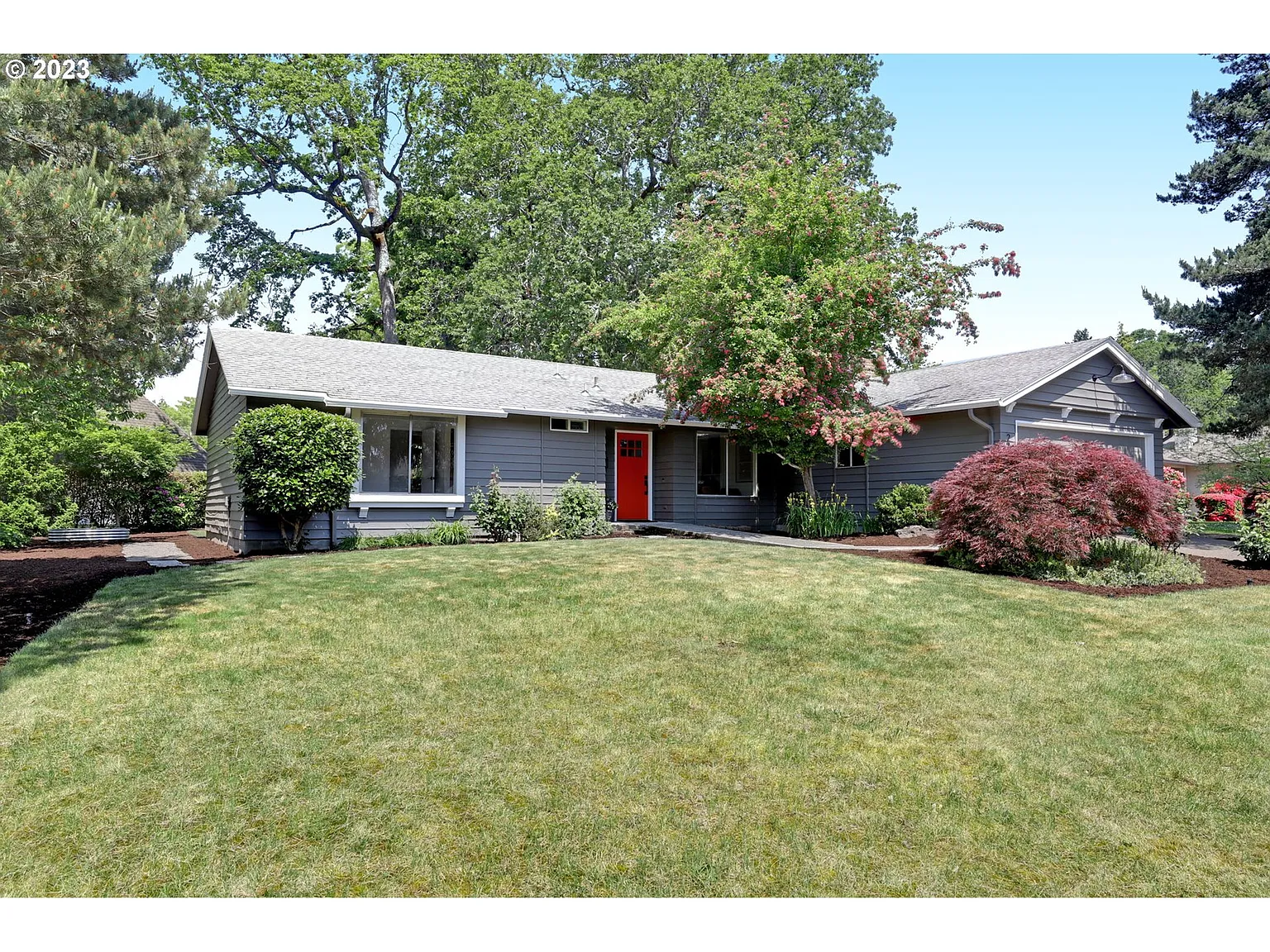 2745 NW Forest Ave photo 1