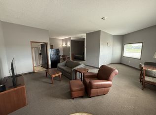 1624 6th Ave SW #1, Aberdeen, SD 57401