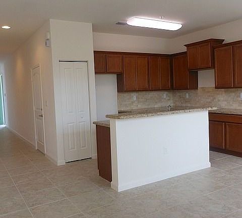 220 SW 7th Court