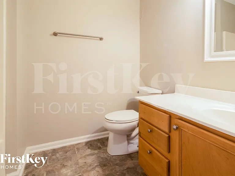 528 Beverly Dr — Photo 13