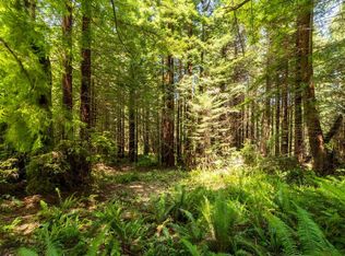 5079 Cummings Rd, Eureka, CA 95503