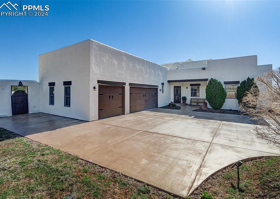 1st image of 4390 Tierra Rojo Dr