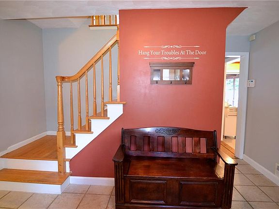 5th image of 41 Brookside Dr