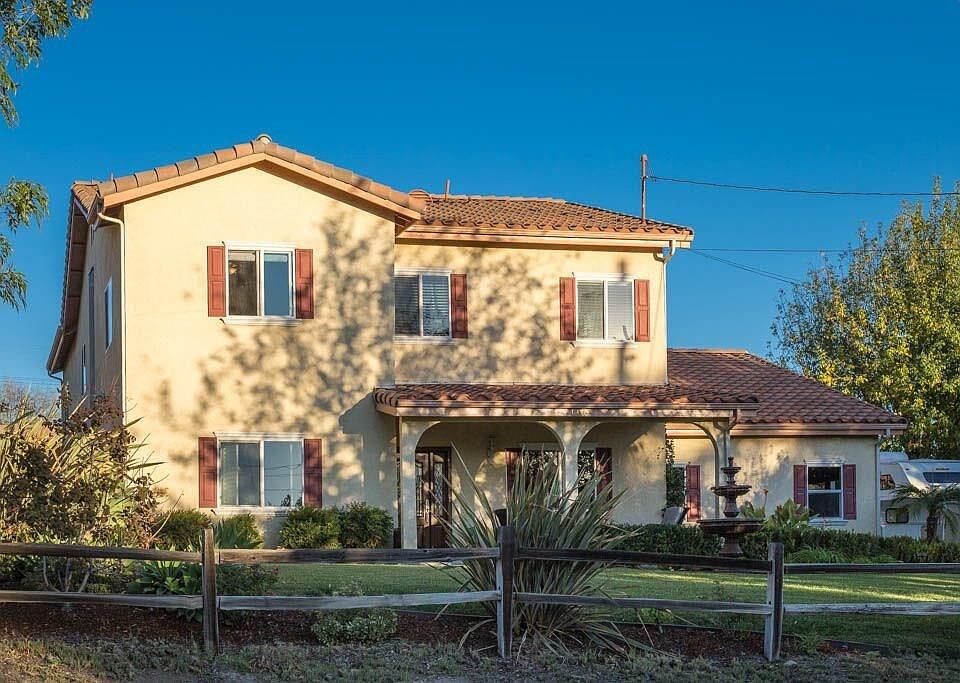 Beautiful home built in 2006