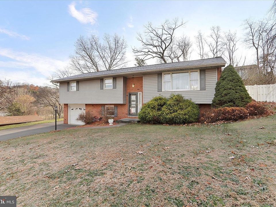1st image of 79 Leon Dr