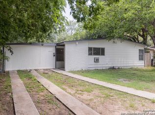 4315 Spring Oak Dr, San Antonio, TX 78219