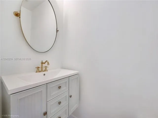 4712 SW 2nd Ter — Photo 11