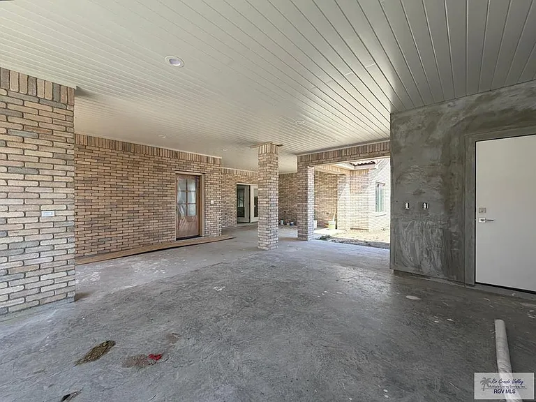 2200 Laredo Rd #12 — Photo 14
