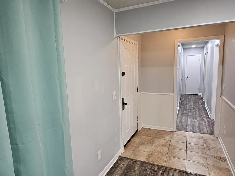 605 Melbourne Dr — Photo 22