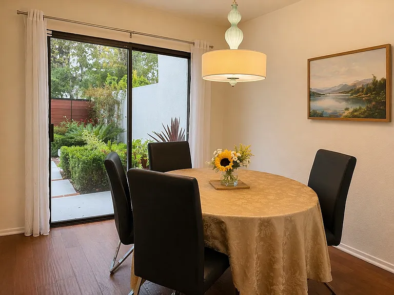 2751 Claray Dr — Photo 12