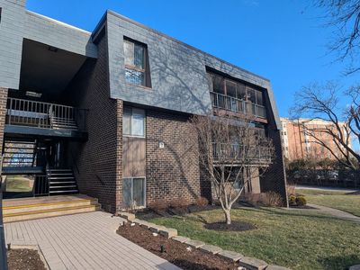 7 Stonehenge Cir APT 4, Baltimore, MD, 21208