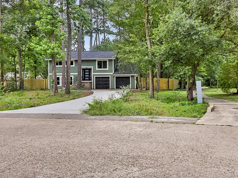2108 W Lacey Oak Cir — Photo 1